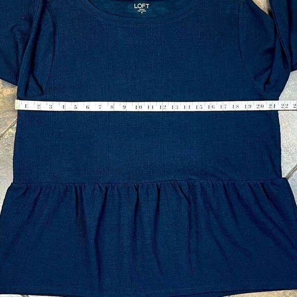 Loft Outlet Navy Blue Peplum Knit Sweater XL - Picture 8 of 11